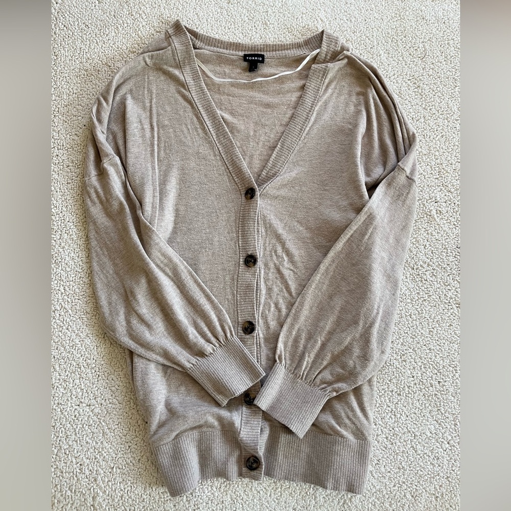 Torrid women’s  Beige Cardigan Sweater neutral casual 3X